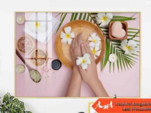 Tranh treo tường trang trí quán Spa nail đôi bàn tay đẹp AmiA 1204012024